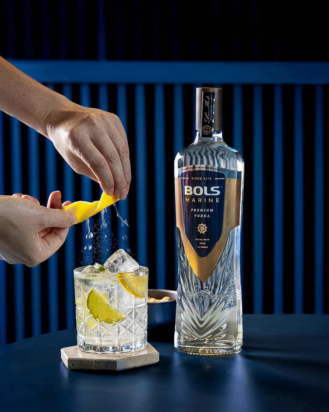 Egy Bols vodka citrommal.
