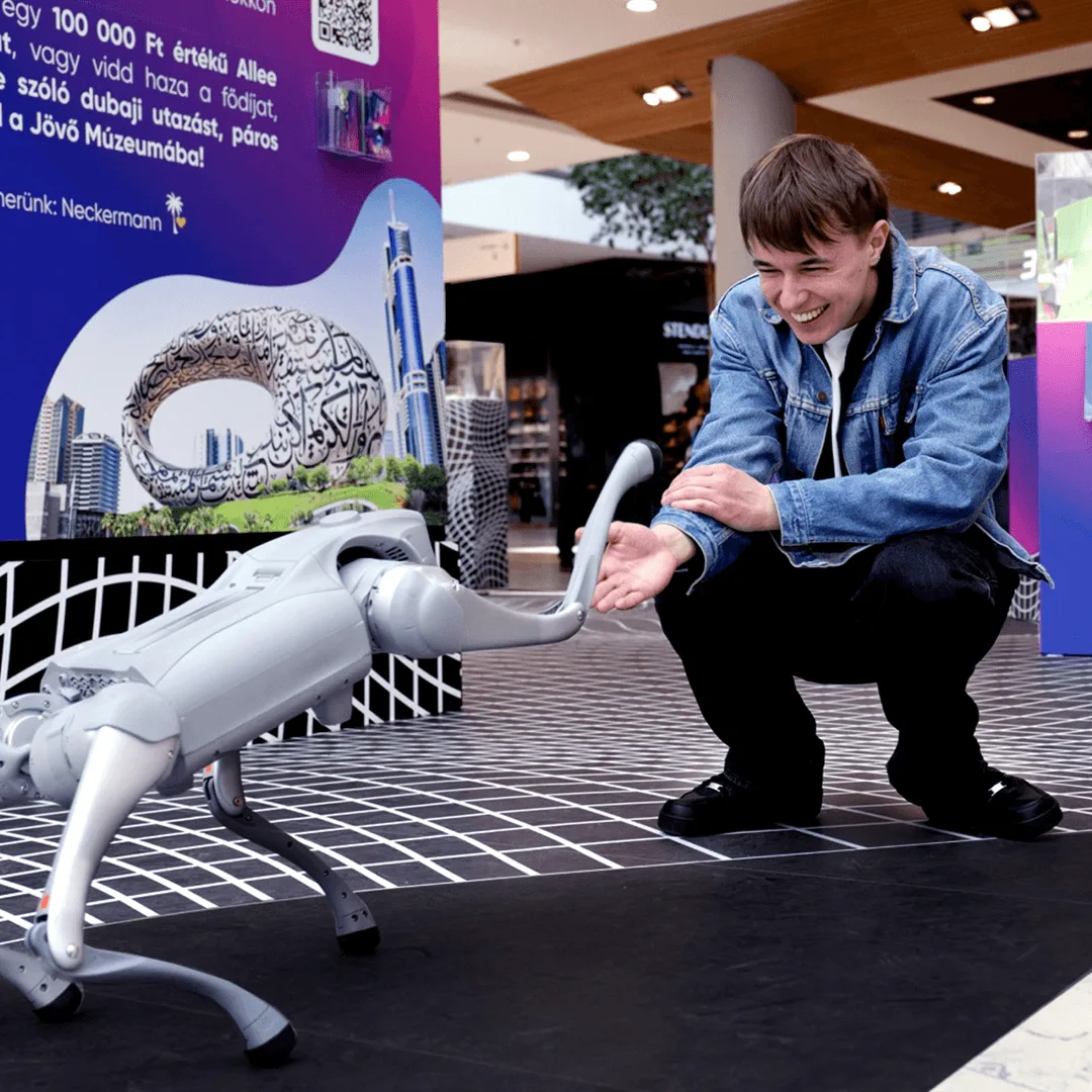Allee "On the move with the future" spring campaign 2025