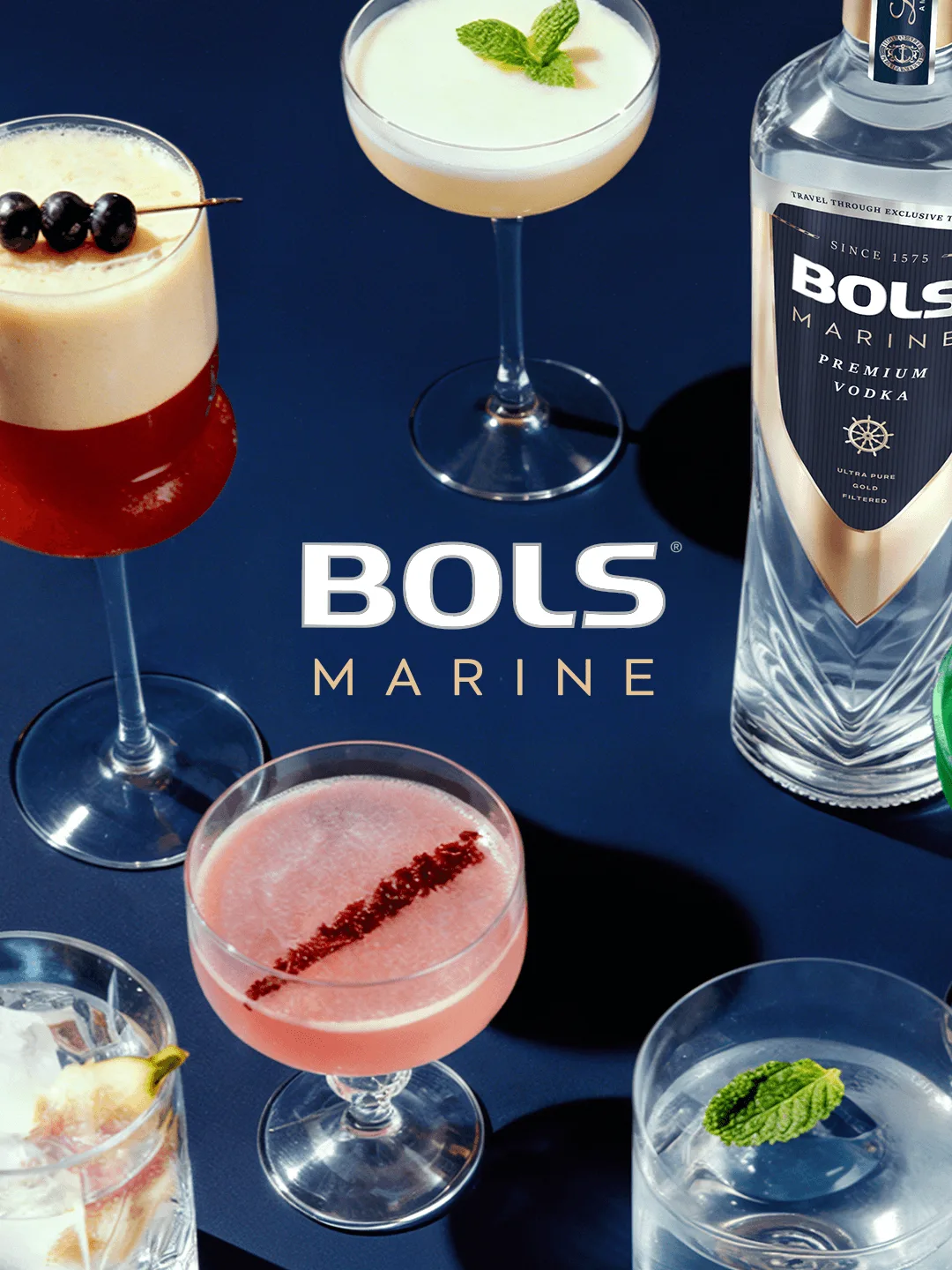 Bols vodkás koktélok és lányok egy havas tájon