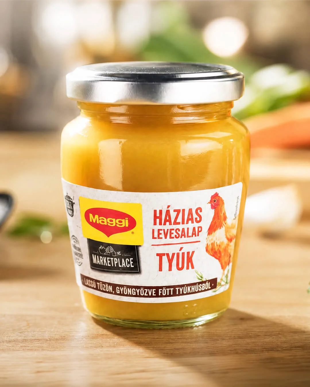 Egy MAGGI csirkés leves alaplé